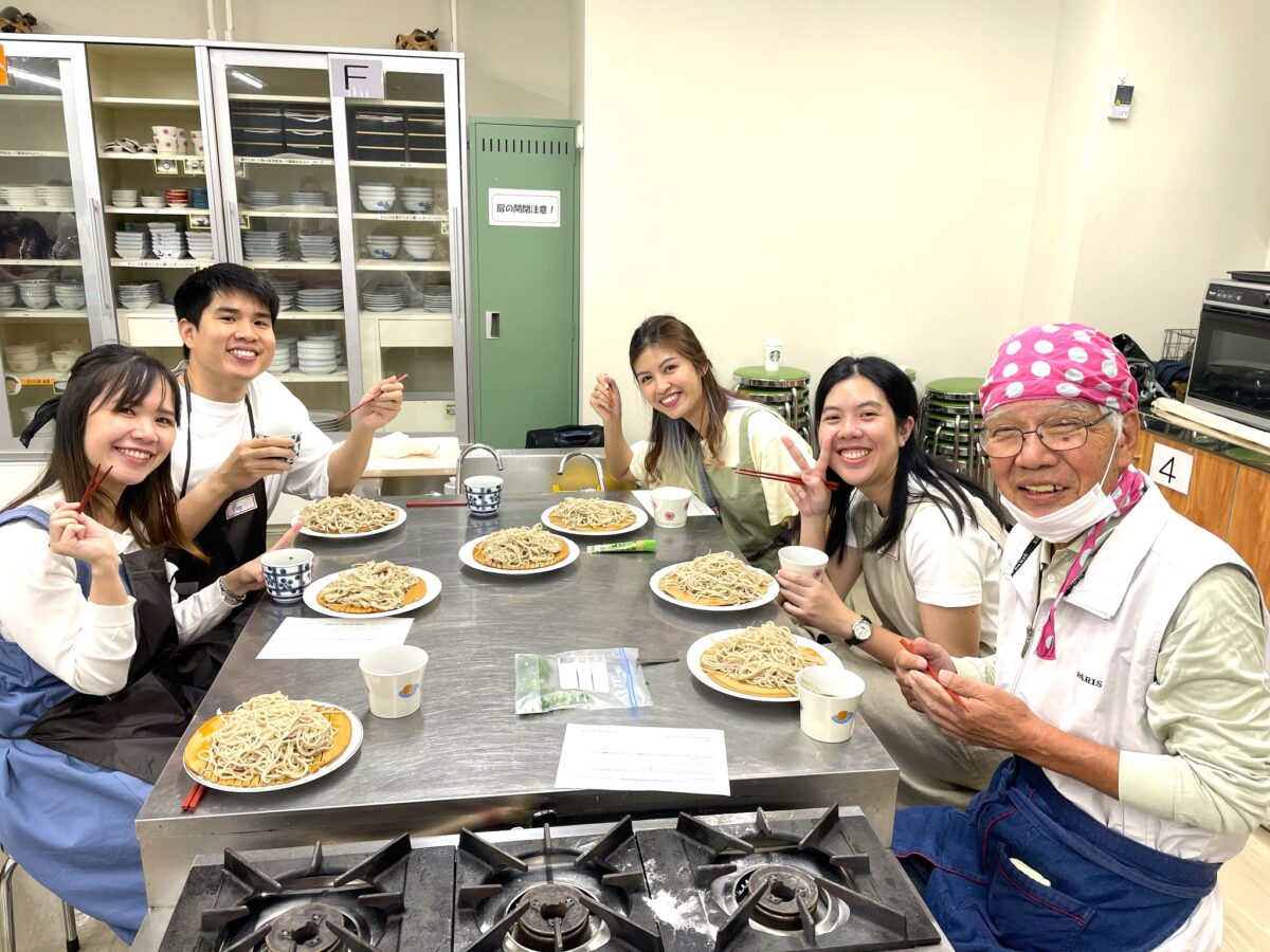 Soba Making Experience for Foreigners(Oct.7)